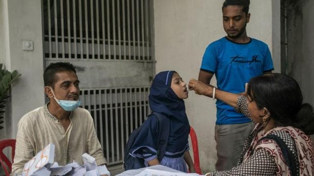 যেকোনো টিকার মতোই কলেরার টিকা নিলেও কোনো কোনো ক্ষেত্রে পার্শ্বপ্রতিক্রিয়া দেখা যেতে পারে 