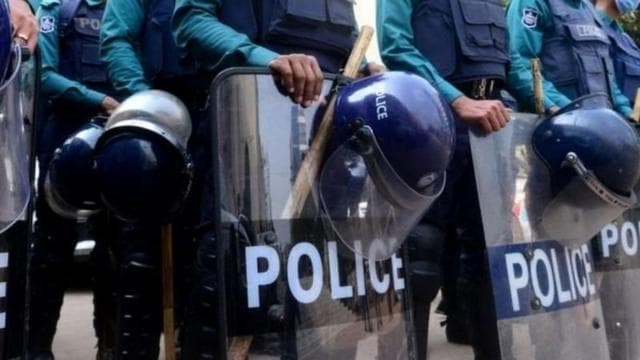 অভিযুক্তকে বৃহস্পতিবার রাতে গ্রেফতার করে পুলিশ
