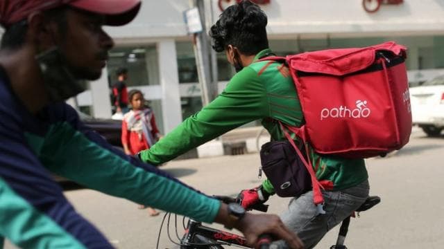 বাংলাদেশে বিভিন্ন অ্যাপ ব্যবহার করে রাইড শেয়ার ও পণ্য সরবরাহের প্রবণতা বেড়েছে