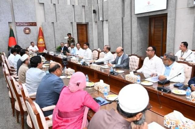 প্রধানমন্ত্রীর সভাপতিত্বে হওয়া এক সভায় বিন্না ঘাস নিয়ে আলোচনা হয়েছে বলে জানিয়েছে প্রধানমন্ত্রীর কার্যালয়