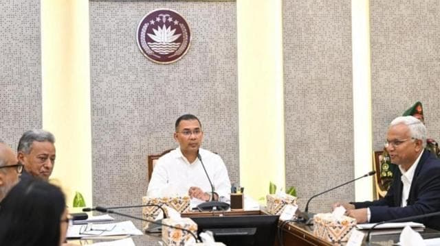 সম্প্রতি ফ্যামিলি কার্ড প্রদান শুরু করেছে বিএনপি সরকার